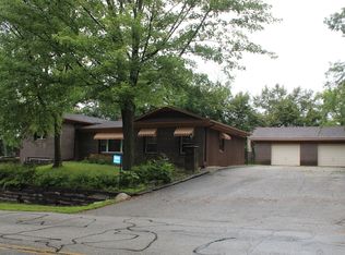 2609 N 46th Rd, Sandwich, IL 60548