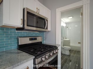 76 Stetson St #2W, Fall River, MA 02720