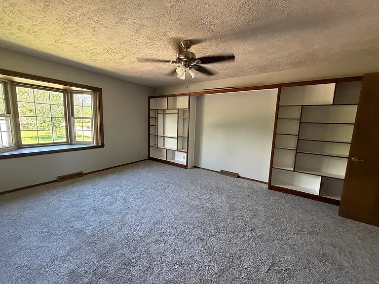 503 Winn Rd — Photo 9