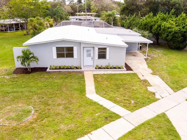 194 SE Serenata Court, Port St Lucie, FL 34983