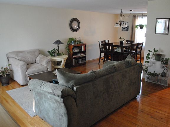 2nd image of 6250 Wynmoor Dr