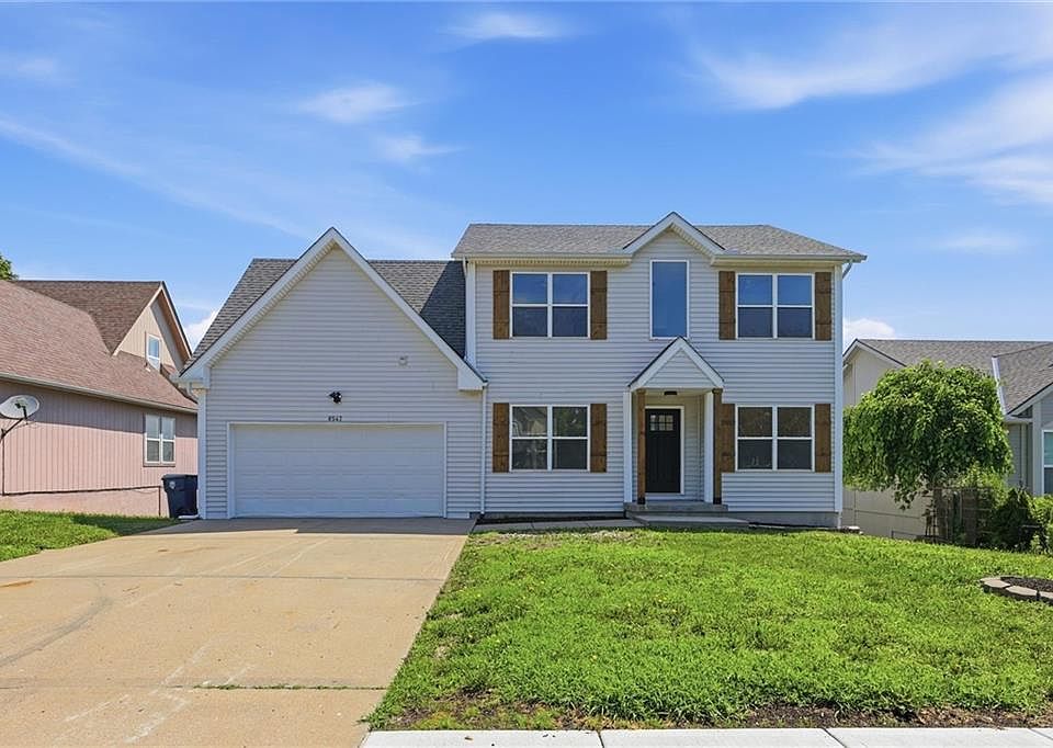 1st image of 8547 N Robinhood Ave