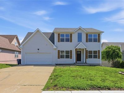 8547 N Robinhood Ave, Kansas City, MO, 64154