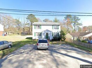 1700 Myrtle Ave #B, Chesapeake, VA 23325