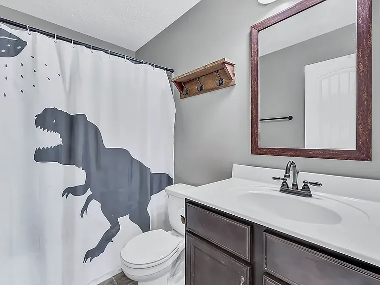 109 Easton Dr — Photo 24