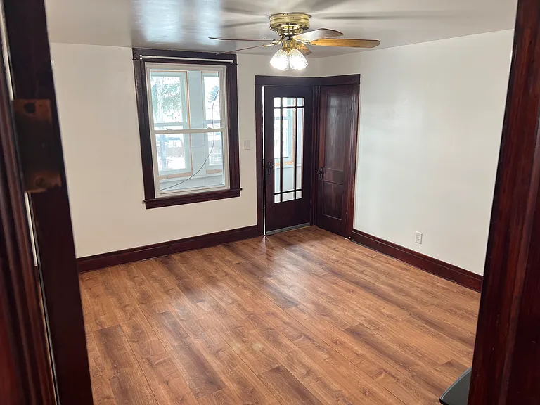 28 Crane St #26 — Photo 4
