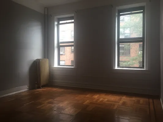 Rented by Camelot Realty Group | media 2
