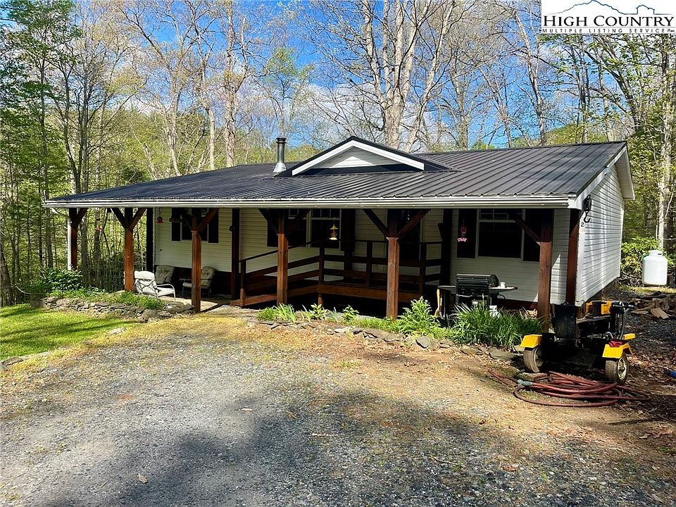 1st image of 826 Spicewood Drive