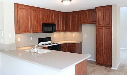 4th image of 1739 Toiyabe Ln