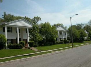 1251 Kinyon, South Bend, IN 46624