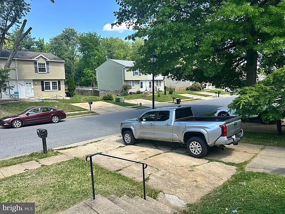 3rd image of 12342 Bonmot Pl