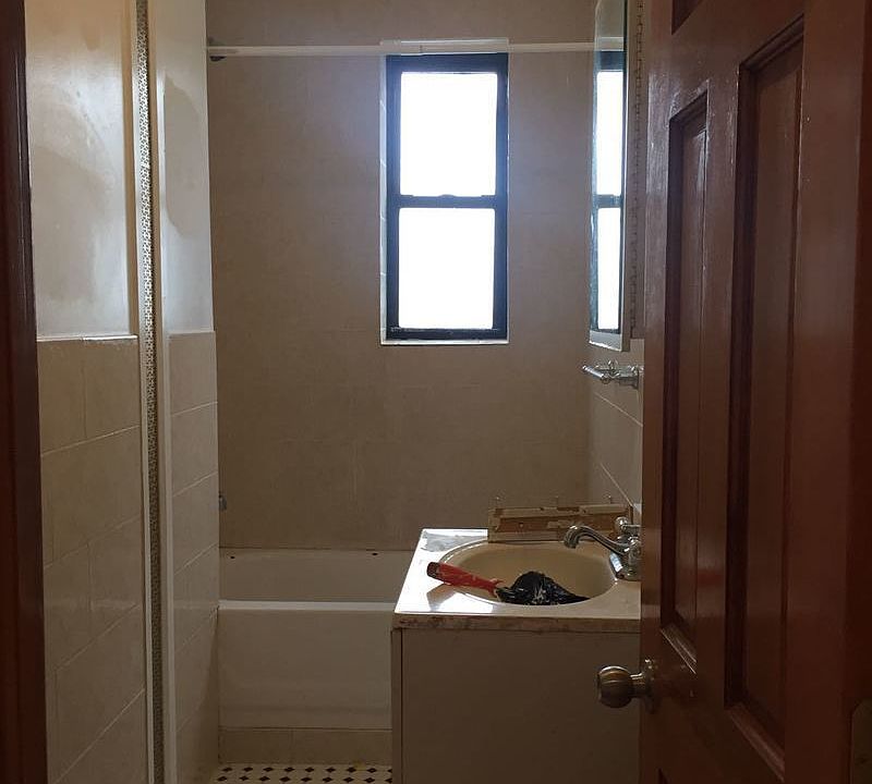 2nd image of 1035 Clarkson Ave APT 7F