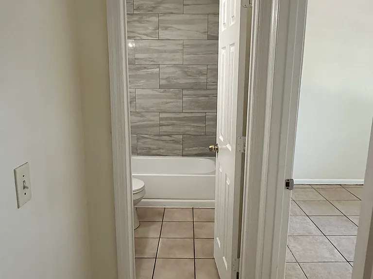 9406 N Hartts Dr #A — Photo 14