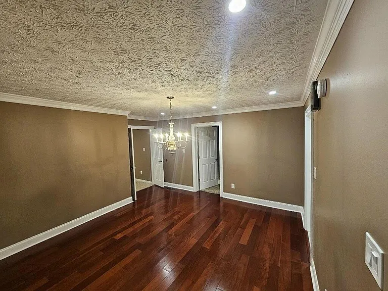 1505 Old Loganville Rd — Photo 11