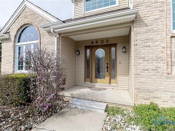 4th image of 4905 Parklands Dr