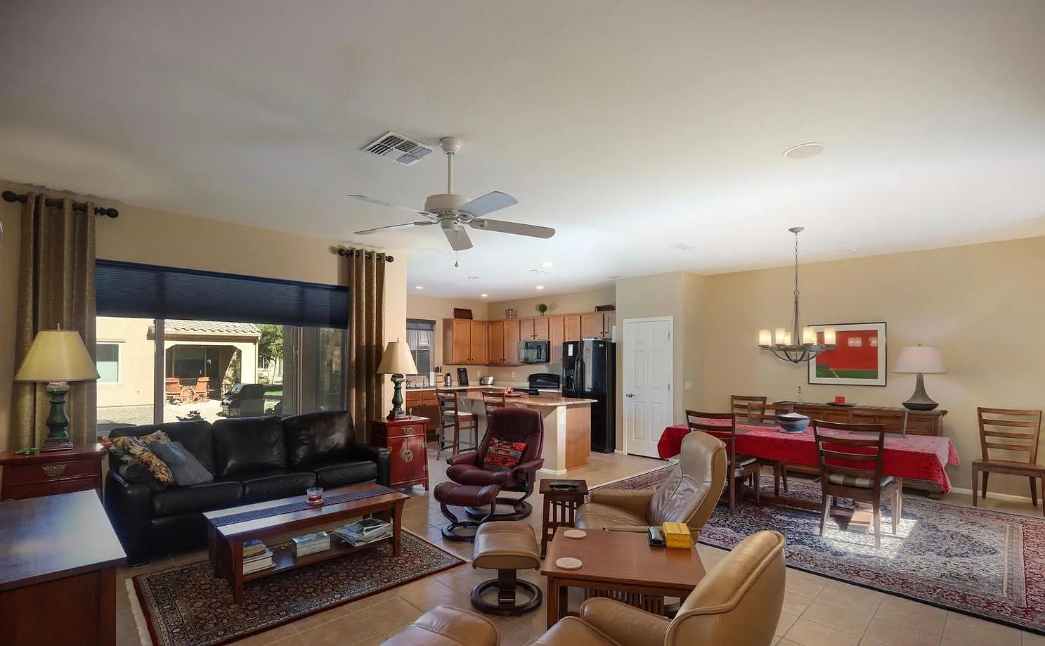 2 bed, 1578 sqft, $2,700 — Photo 2
