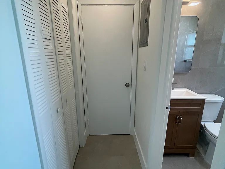 821 Silver Beach Rd #4 — Photo 9