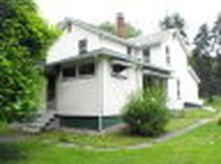 196 S Dartmouth Ln, Altoona, PA 16601