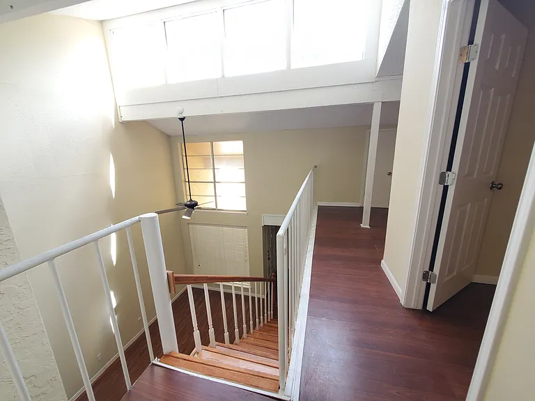 12735 Burninglog Ln — Photo 16