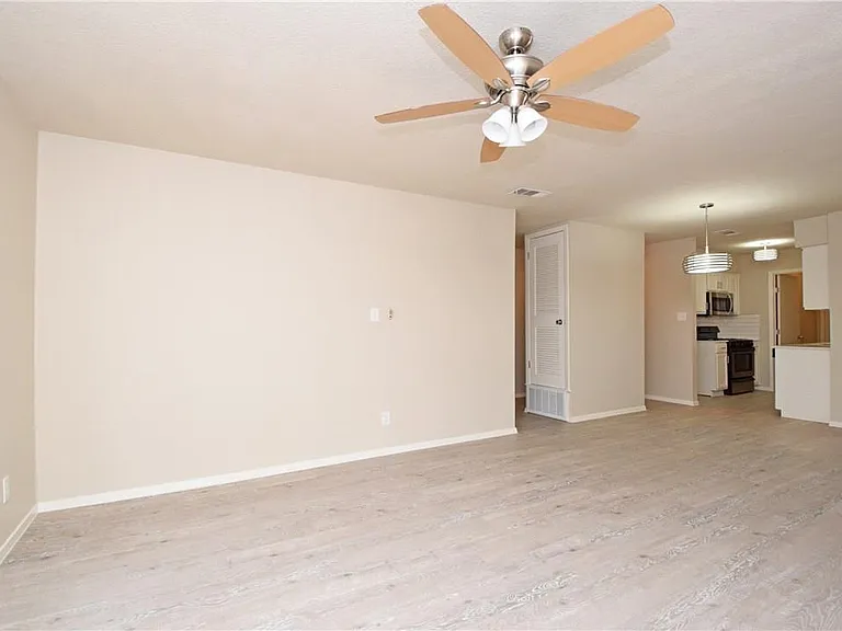 6400 Brookside Dr #B — Photo 20