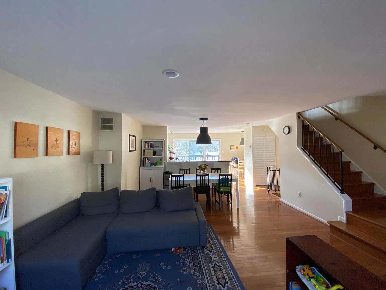 4 bed, 3.5 bath, 1280 sqft, $2,600 — Photo 4