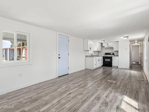 55 W Washington Ave Unit 61, Yakima, WA 98903