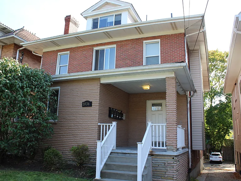 5836 Beacon St #1B — Photo 8