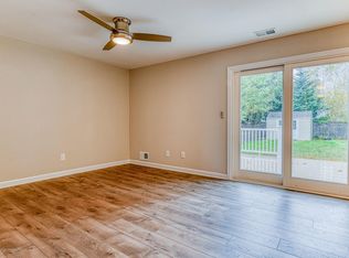 17 Bay Ave, Middletown, NJ 07748