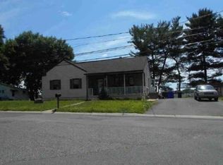 947 E Hazeldell Ave, New Castle, DE 19720