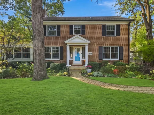 420 Lincoln Ave W, Highland Park, IL 60035