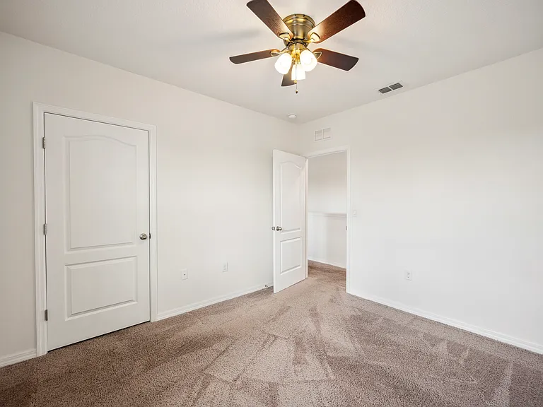 2062 Blue Highlands Dr — Photo 30