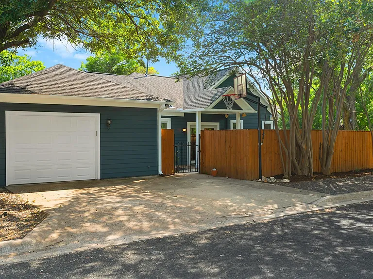 3111 Glenview Ave — Photo 40