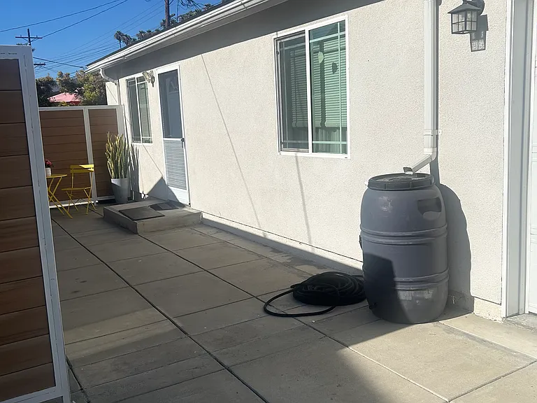 4628 4th Ave #1 — Photo 2