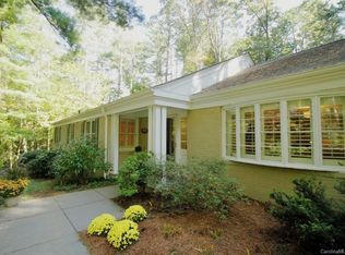 314 Vanderbilt Rd, Asheville, NC 28803