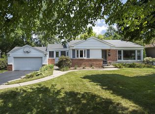 1111 Western Ave, Northbrook, IL
