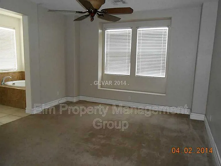 9795 Waukegan Ave — Photo 9