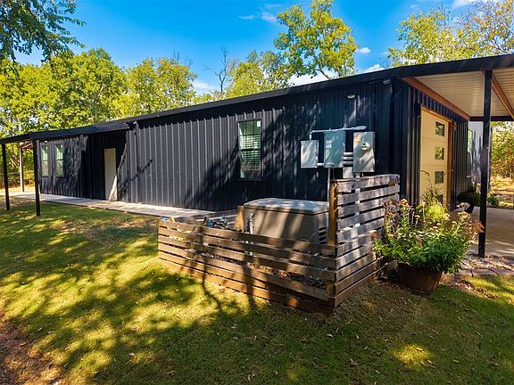 3rd image of 36606 Garretts Lake Rd