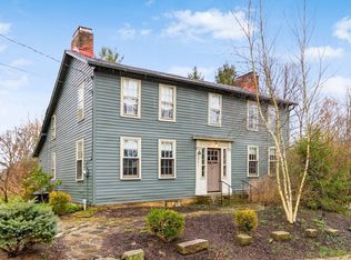 301 Clouse Ln, Granville, OH