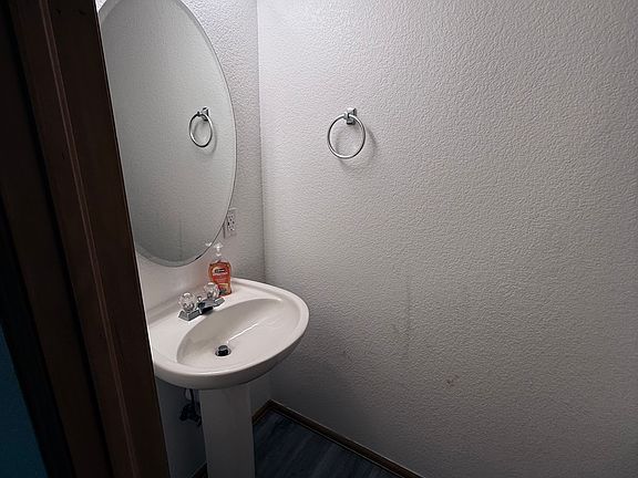 Main level powder room (1/2 bath)