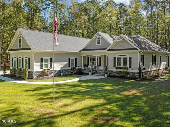 18 Sunfield Drive, Carolina Shores, NC 28467