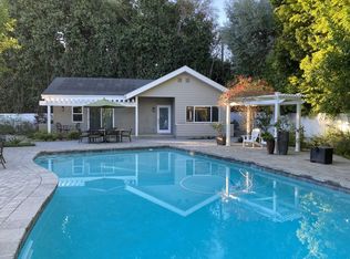 5449 Bothwell Rd, Tarzana, CA 91356