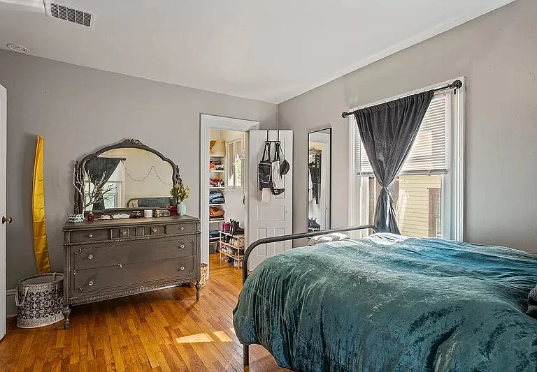 514 Crescent St NE #2 — Photo 7