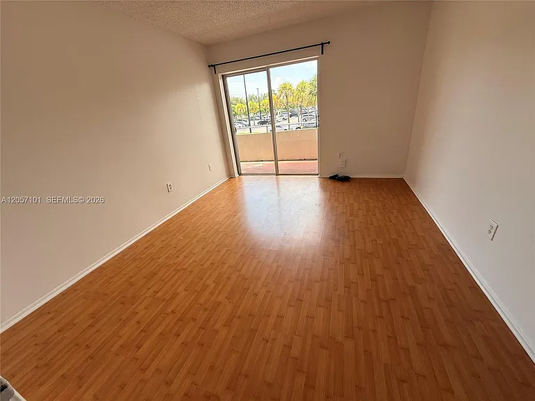 7747 SW 86th St #D-208 — Photo 3