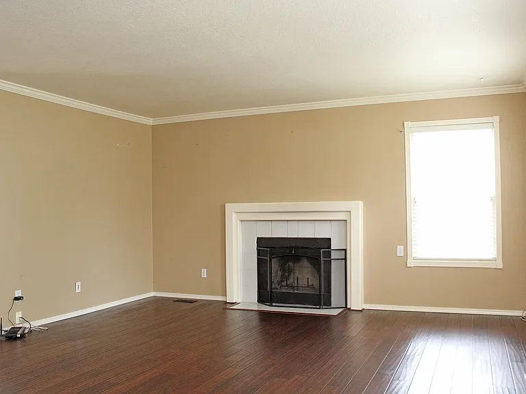 4410 SW Appletree Pl — Photo 5