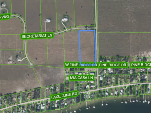 103 Secretariat Lane, Lake Placid, FL 33852