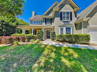 10602 Glenleigh Dr, Johns Creek, GA 30097