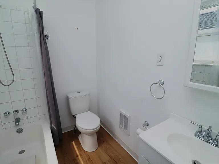 56-58 N Nice St #2L — Photo 9
