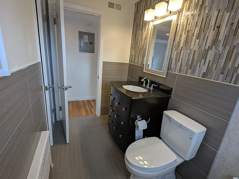 157 Central St #5 — Photo 18