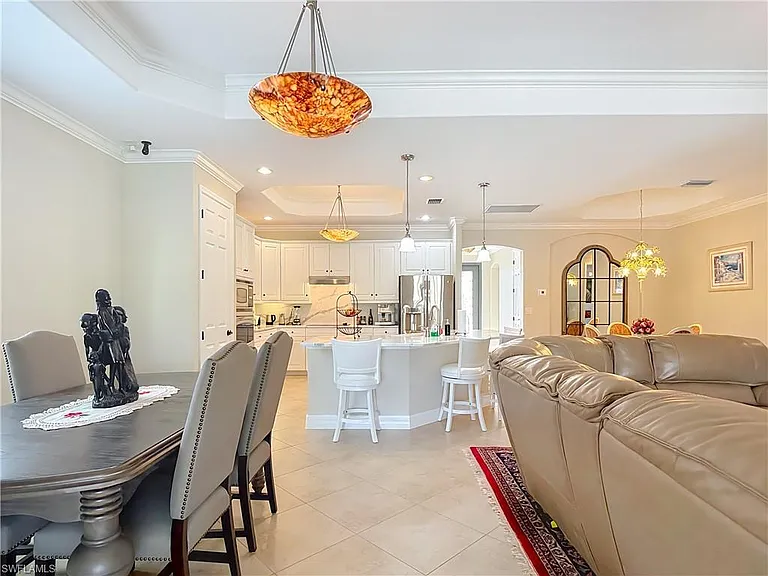 9250 Veneto Pl — Photo 12