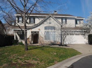 27 Madison Ct, Roseville, CA 95678